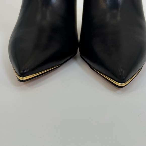 Tory Burch Calf Leather Lila 90MM Booties With Gold Sculptural Heel Size 7 - Picture 14 of 17